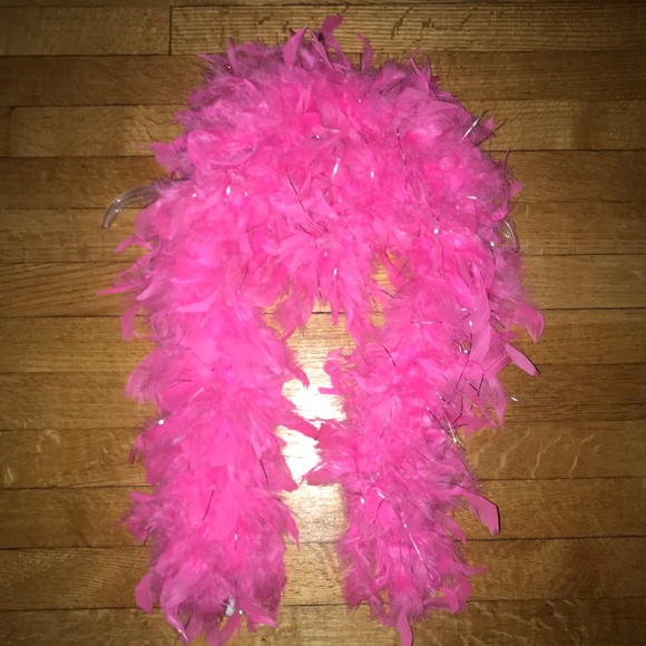 6.5 ft long pink silver tinsel feather boa costume - Picture 2 of 8